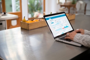 xero financial metrics on a laptop